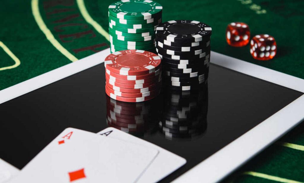 Tìm hiểu về tội tổ chức đánh bạc online và hình phạt theo pháp luật Việt Nam